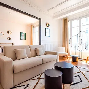 Aparthotel Mbm - Eiffel Tower View Paris